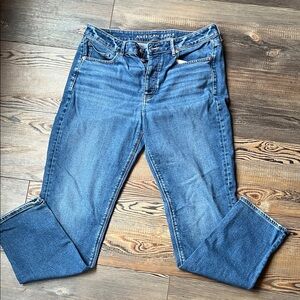 American Eagle Outfitters Women's Classic Blue Jeans